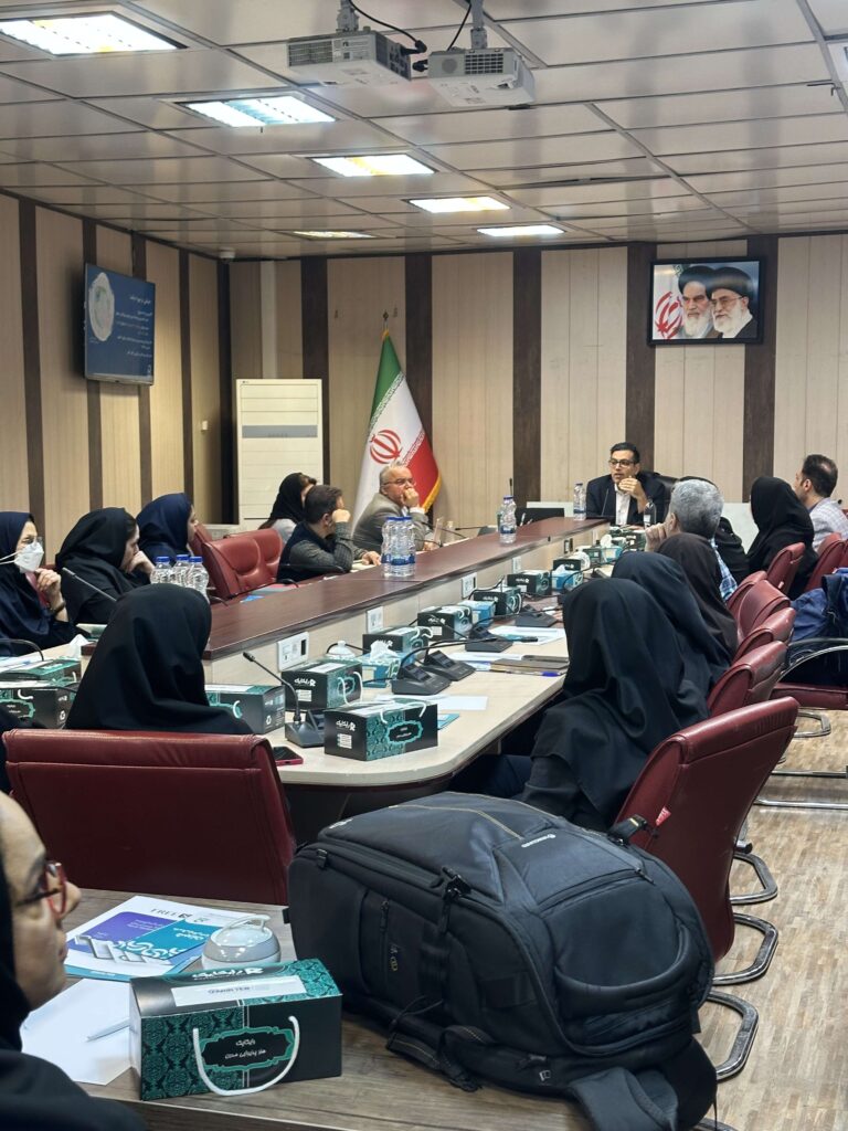 جلسه آموزشی ویژه کارکنان اداره کل تجهیزات پزشکی