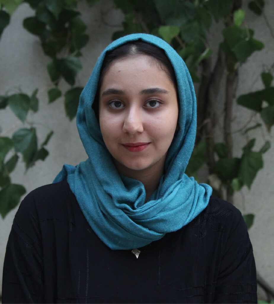 محدثه اسماعیلی زاده