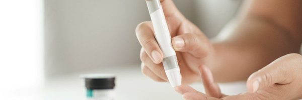 راهنمای انتخاب بهترین دستگاه تست قند خون