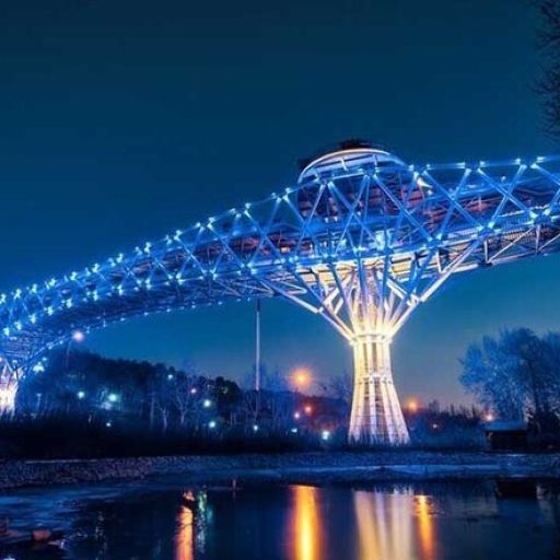 نورپردازی آبی نمادهای شهر تهران به مناسبت هفته ملی دیابت